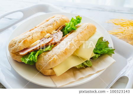 Cascoot of duck loin and cheese Cascoot of duck loin and cheese 100323143