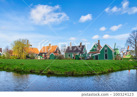 Dutch traditional house at Zaanse Schans Village near Amsterdam Netherlands Dutch traditional house at Zaanse Schans Village near Amsterdam Netherlands 100324123