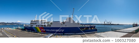 Panorama of Mt. Fuji in winter and the Suruga Bay Ferry departing from Shimizu Port Panorama of Mt. Fuji in winter and the Suruga Bay Ferry departing from Shimizu Port 100327080
