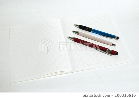 Pen and Notepad Pen and Notepad 100330610
