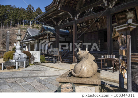 妙乘山三室戶寺本堂 100344311