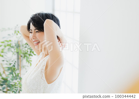 A woman growing A woman growing 100344442