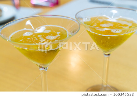 心形香檳杯 心形香檳杯 100345558
