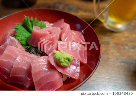 delicious tuna bowl delicious tuna bowl 100348480