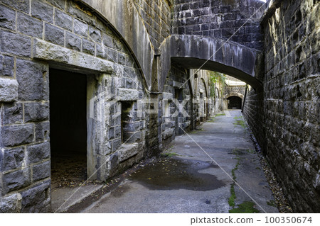 Ishiharadake Fort Ruins in Ishiharadake Forest Park (Saikai City, Nagasaki Prefecture) 100350674