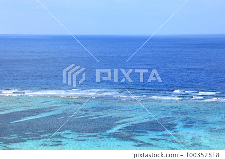 本部町海洋博覽公園翡翠海灘 100352818