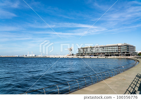 [Kanagawa Prefecture] Sunny Yokohama Bay Area 100356776