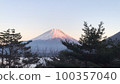 Fuji seen from Lake Motosu at dusk 100357040