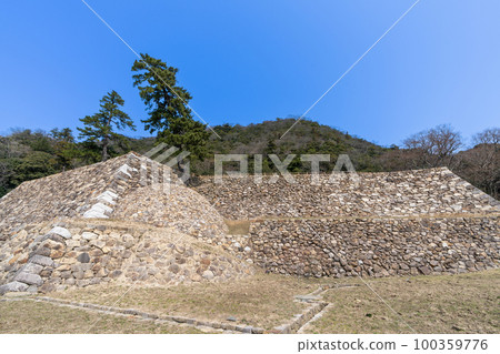 “鳥取縣”鳥取城/鳥取城的風景 “鳥取縣”鳥取城/鳥取城的風景 100359776