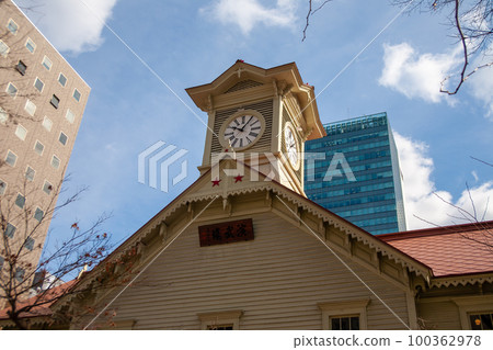 Sapporo clock tower 100362978