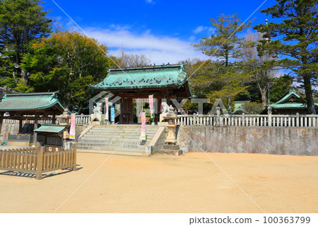 [Yamaguchi Prefecture] Iminomiya Shrine in Chofu with fine weather 100363799