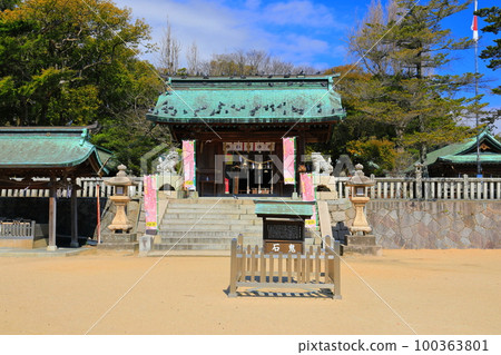 [Yamaguchi Prefecture] Iminomiya Shrine in Chofu with fine weather 100363801