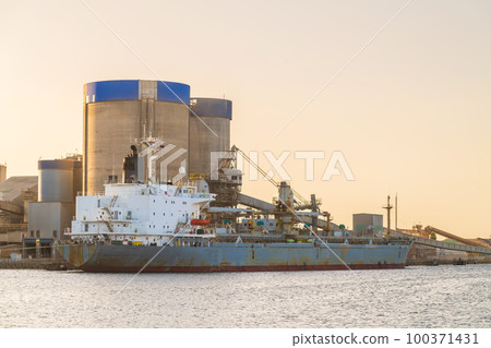 Commercial cement carrier at Port Adelaide docks 100371431