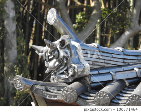 Onigawara and Toribusuma 100371464