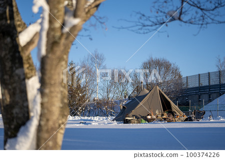 Hokkaido winter camp 100374226