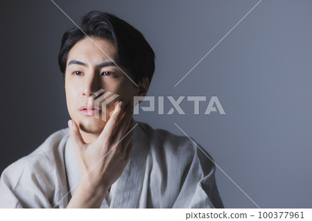 和服男 和服男 100377961