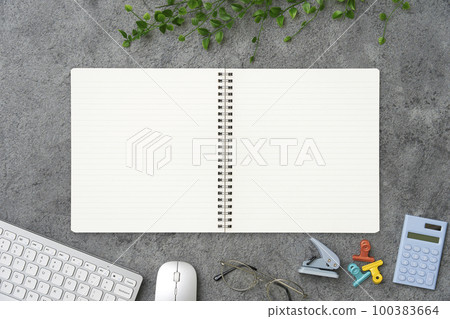Business desk with a notebook Bird's-eye view shot Unmanned 100383664