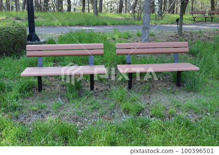Park bench Park bench 100396501