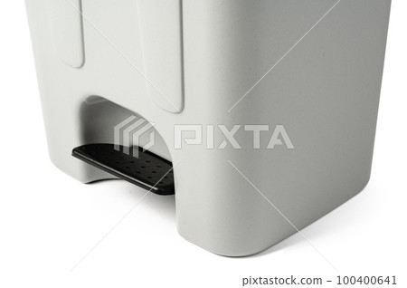 Foot pedal waste bin isolated on white Foot pedal waste bin isolated on white 100400641