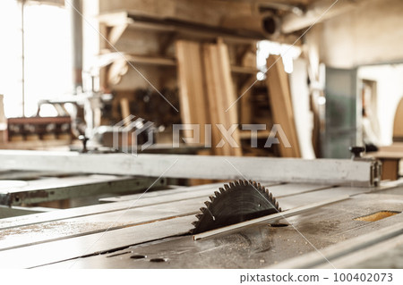 Circular saw blade for wood work in carpenter's shop Circular saw blade for wood work in carpenter's shop 100402073