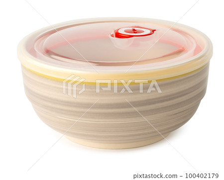 Ceramic bowl with plastic lid on white background Ceramic bowl with plastic lid on white background 100402179