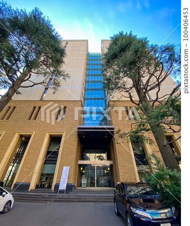 《Tokyo》Waseda University Building No. 8 Faculty of Law 《Tokyo》Waseda University Building No. 8 Faculty of Law 100406453