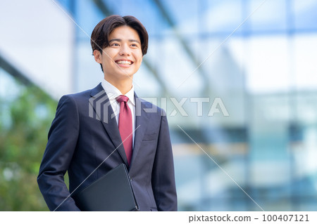 Businessman business new employee shooting cooperation "LINK FOREST" 100407121