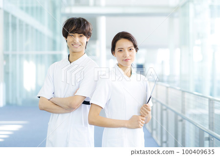 護士的肖像 護士的肖像 100409635