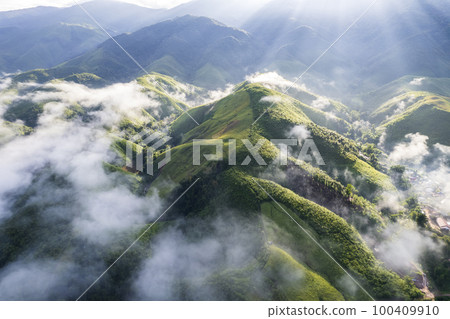 Top view Landscape of Morning Mist with Mountain Layer at Sapan nan thailand 100409910