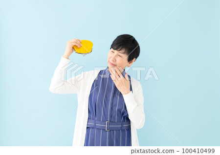 Money-strapped woman wallet Money-strapped woman wallet 100410499