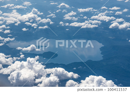 View of Lake Towada seen from an airplane 100411537