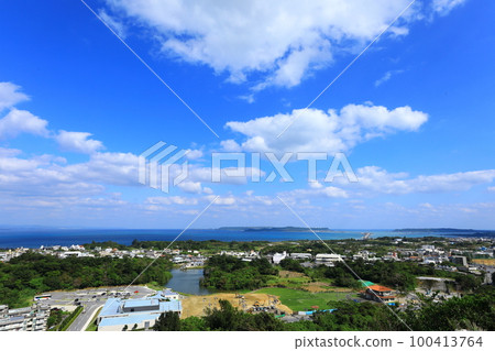 The World Heritage Katsuren Castle Ruins The view from the first enclosure The World Heritage Katsuren Castle Ruins The view from the first enclosure 100413764