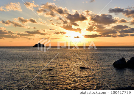 白崎海洋公園的日落 100417759