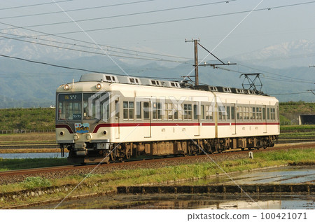 Toyama Chihou Railway Main Line Shingugawa-Nakakazumi Type 14760 Moha 14771 + Moha 14772 Limited Express Alpen Toyama Chihou Railway Main Line Shingugawa-Nakakazumi Type 14760 Moha 14771 + Moha 14772 Limited Express Alpen 100421071