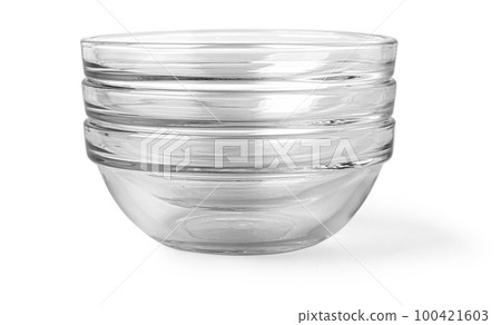 glass bowl isolated 100421603