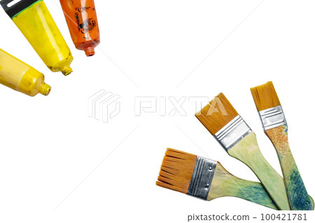 Dirty paintbrushes 100421781