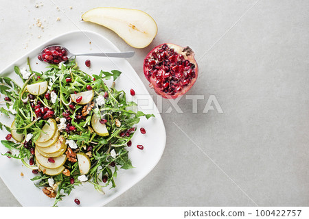 Dandelion salad fruit 100422757