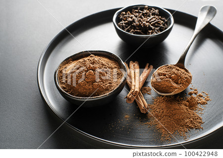 Cinnamon Cinnamon 100422948