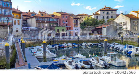 Llanes Harbour, City View, Llanes, Spain Llanes Harbour, City View, Llanes, Spain 100425566