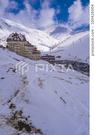 Astun Ski Resort, Huesca, Spain 100426004