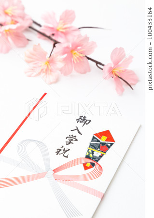 入學慶典白色背景 100433164