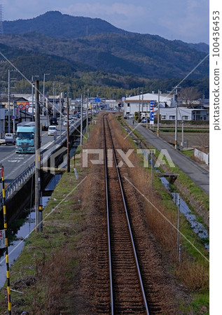 Mountains and tracks 100436453