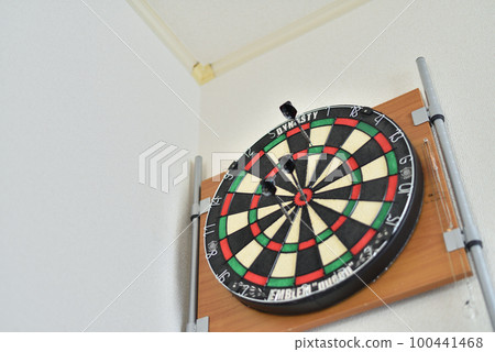Dart board Dart board 100441468