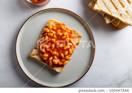 Baked Beans on Toast Baked Beans on Toast 100447848