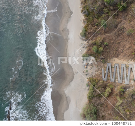 Stairs leading to beach 100448751