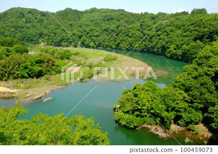 Green Lakeside [Tsukui, Sagamihara City, May] 100459073
