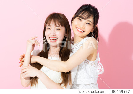 Beauty of young women 100459537