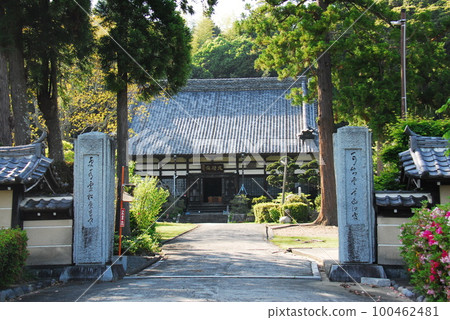 Ryumonzan Daikoji Main Hall and Gatepost (Makinohara City, Shizuoka Prefecture) 100462481