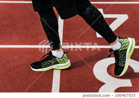 Athletics start line feet 100467855