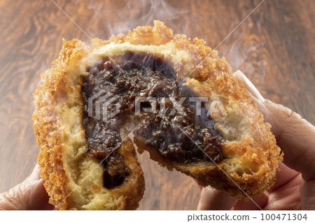 美味的咖哩麵包 美味的咖哩麵包 100471304